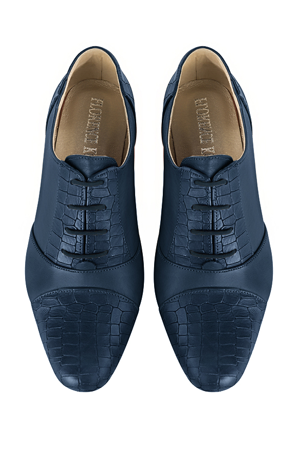 Denim blue women's essential lace-up shoes. Round toe. Low block heels. Top view - Florence KOOIJMAN